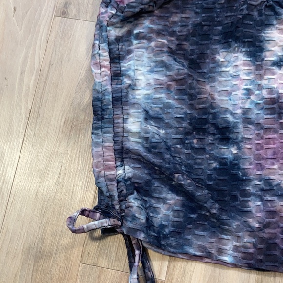 Last Chance ❌ 💜$8ifbundle3 No Comment tie dye print honeycomb stretch  top L jr - Picture 8 of 16